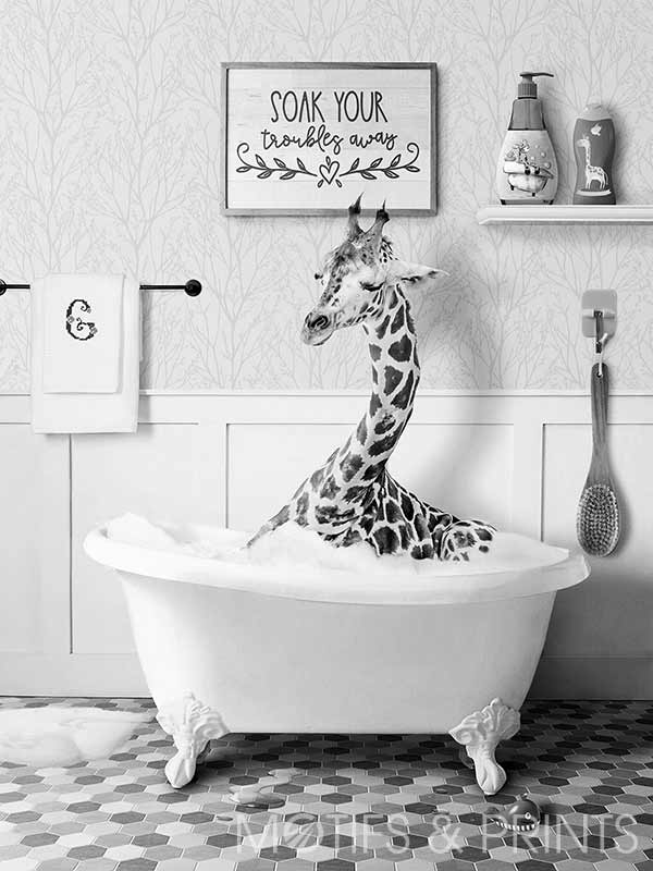 Giraffe Bathtub